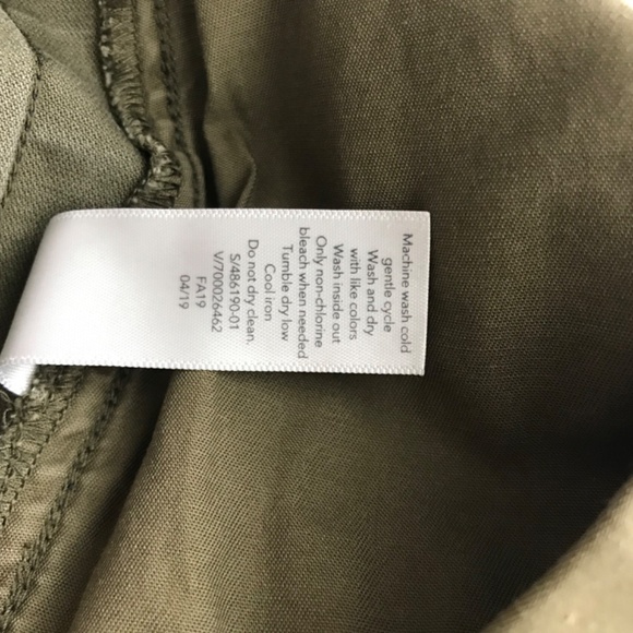 Athleta Summit Cargo Pant Olive Green 10 Side Stripes Multi Pockets Utility - Picture 11 of 12